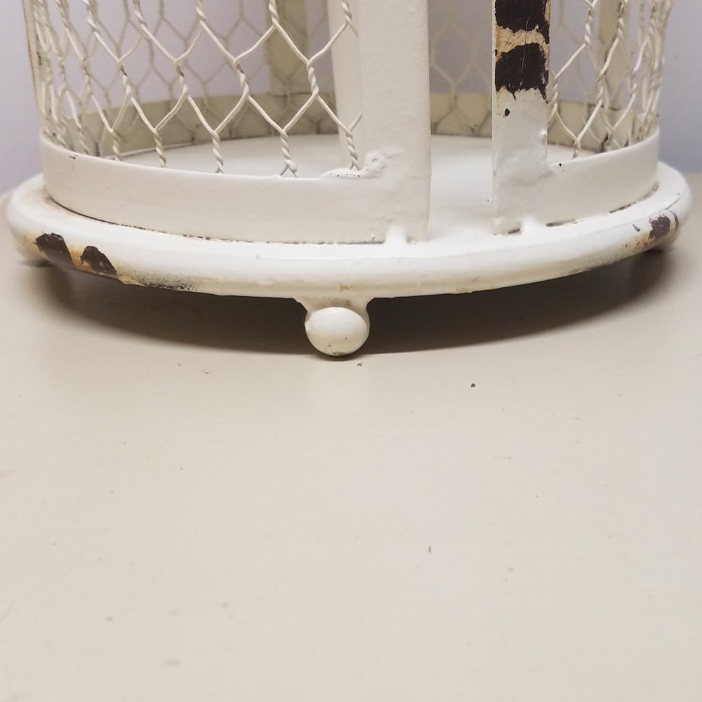 Country Farmhouse Distressed White Chicken Wire Paper Towel Holder - Picture 6 of 9